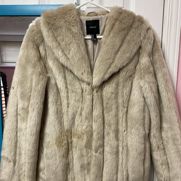 Forever 21 fur coat - Picture 1 of 3